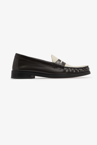 NO:5 Penny Loafer